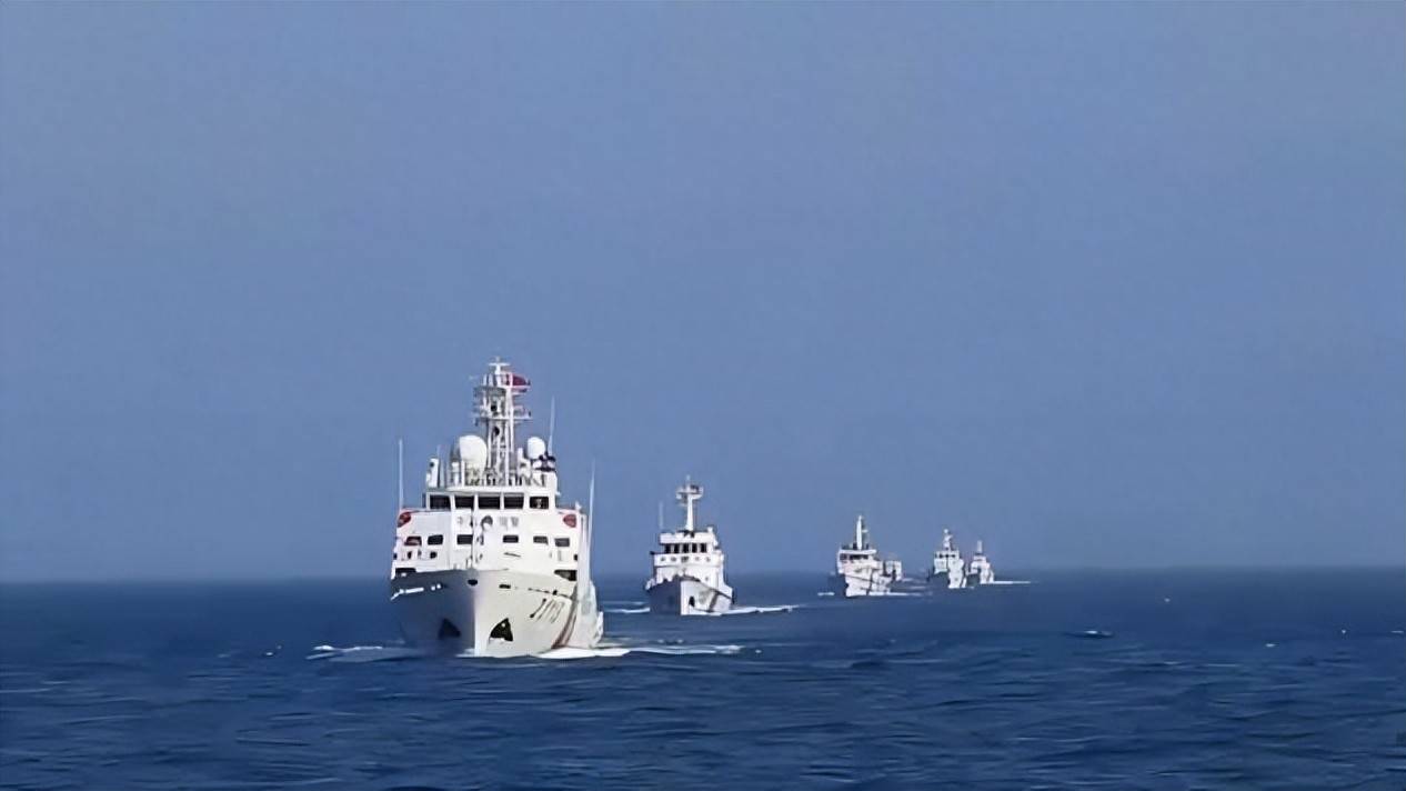 一觉醒来，黄岩岛发生对峙，中方航线被截，菲船直逼我中南舰