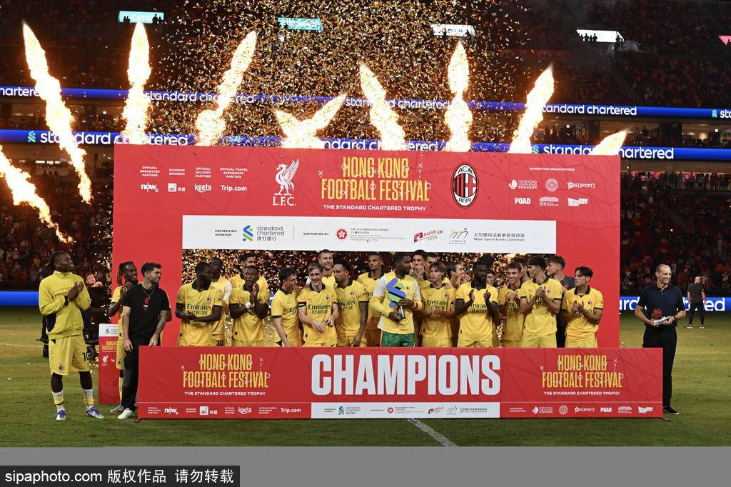 不走运！18分钟接连乌龙+直红的库比斯是米兰未来队的队长